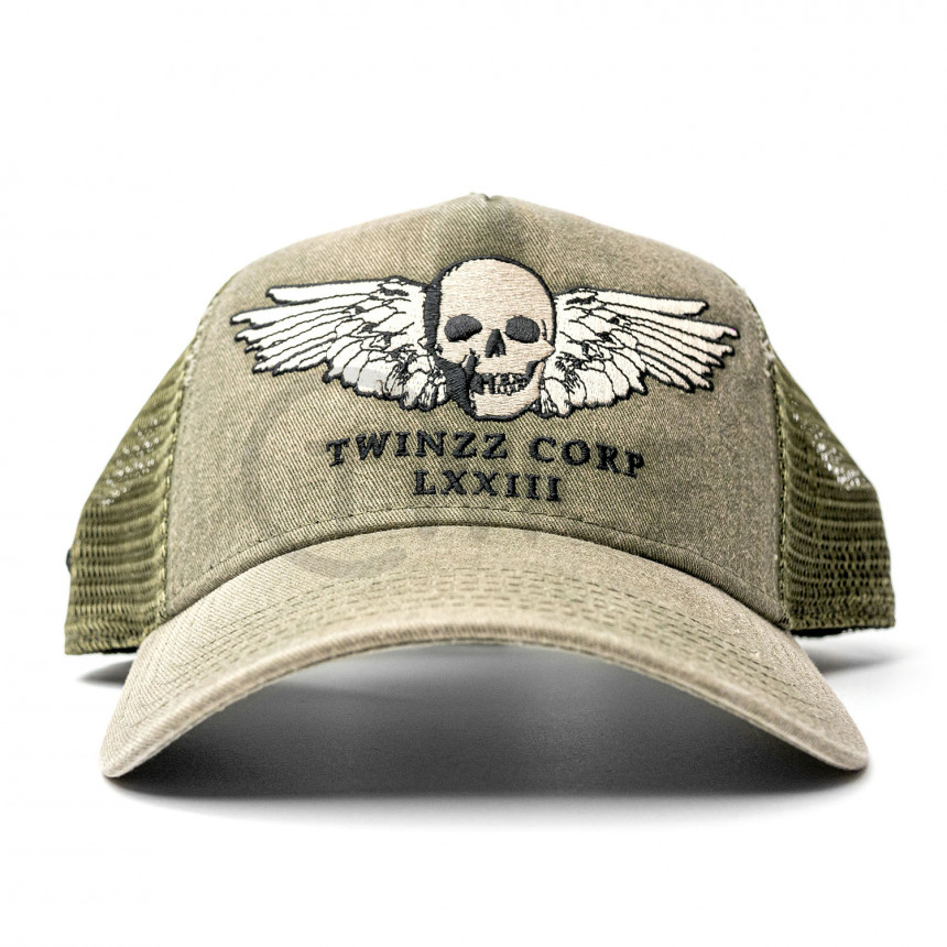 Zelená kšiltovka TWINZZ Winged Skull Trucker Unisex